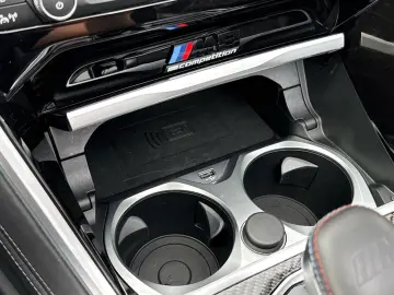 BMW M8 Cabrio M Competition   B&W MCarbonMotorabdeck