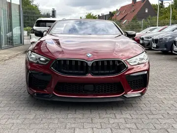 BMW M8 Cabrio M Competition   B&W MCarbonMotorabdeck