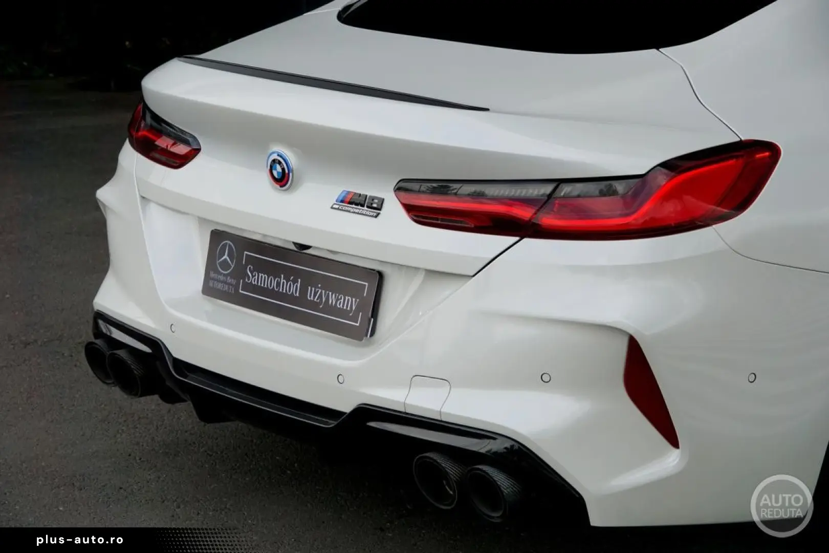 BMW M8 Competition Coupe xDrive 4.4 V8 625 PS