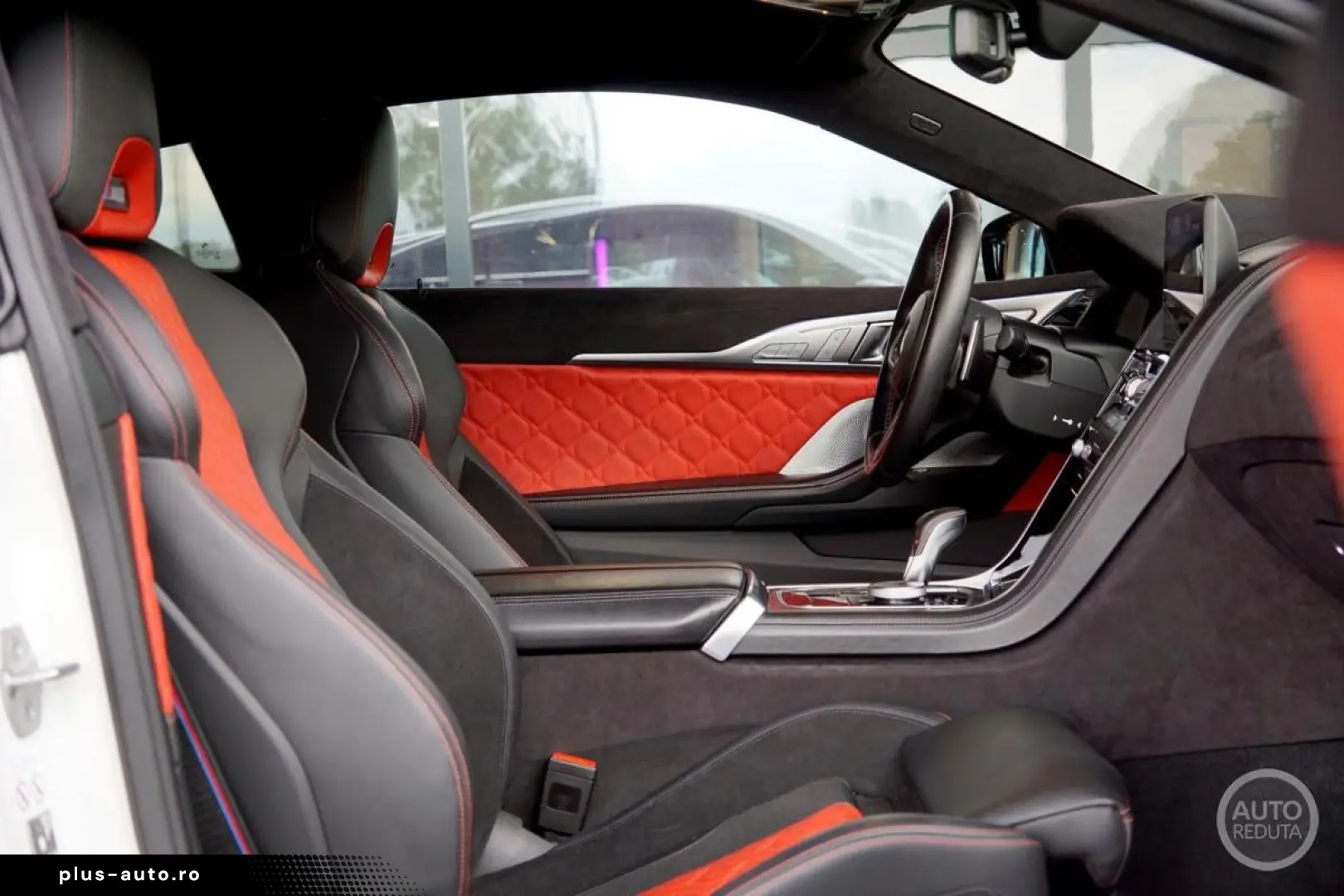 BMW M8 Competition Coupe xDrive 4.4 V8 625 PS