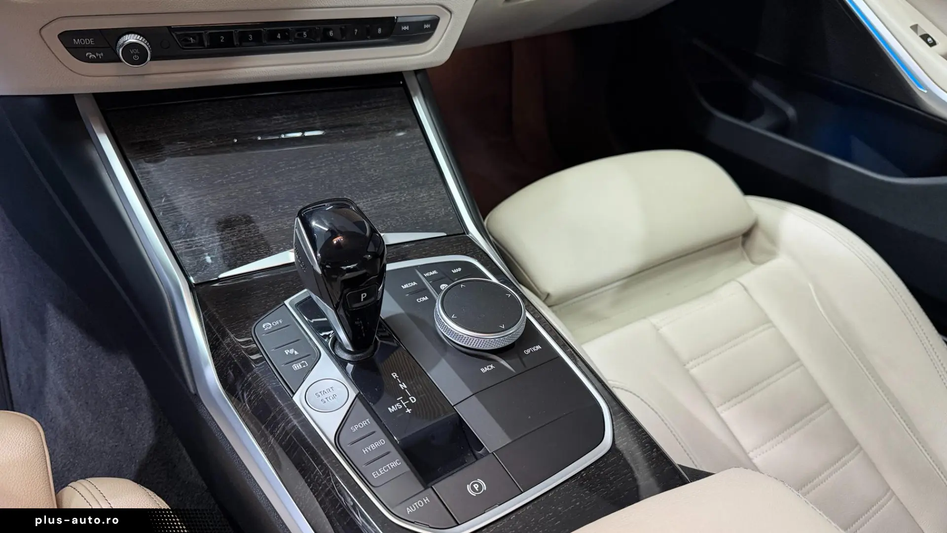 BMW 3er 330e Luxury