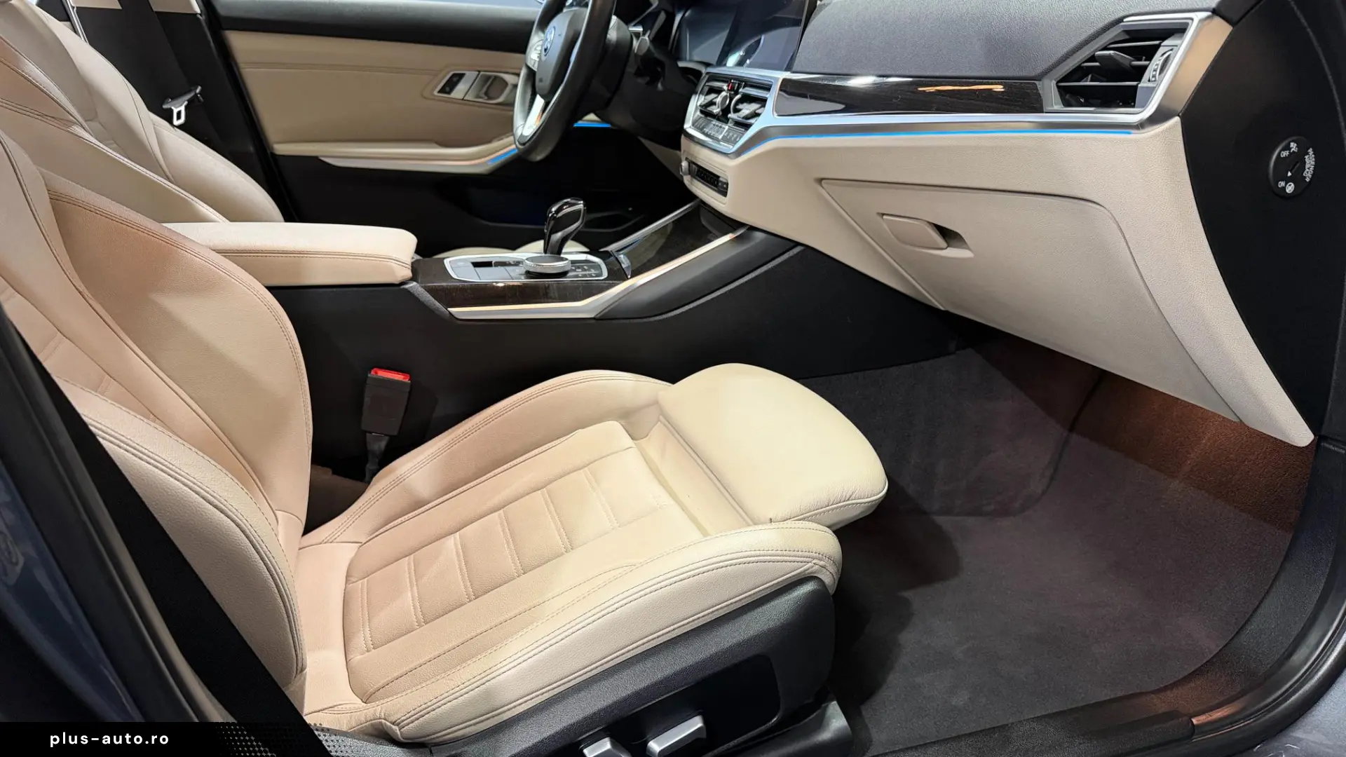 BMW 3er 330e Luxury