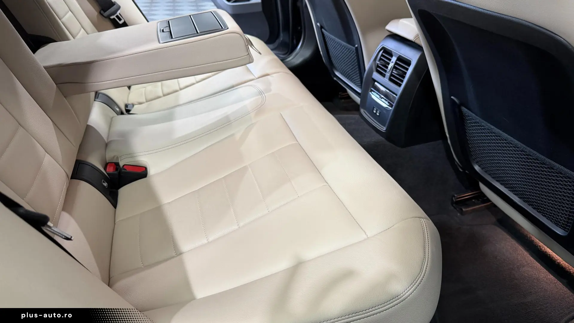 BMW 3er 330e Luxury