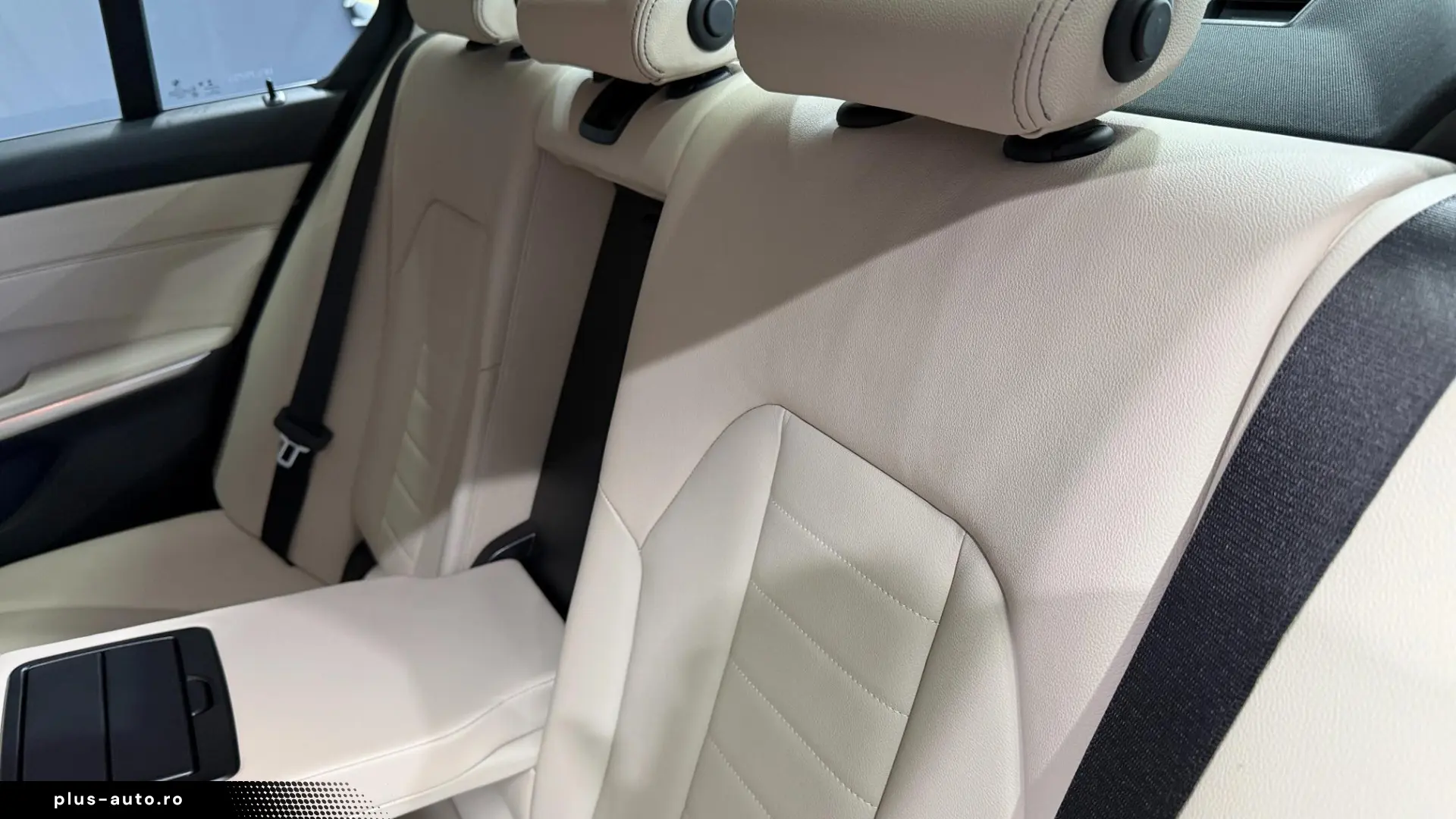 BMW 3er 330e Luxury