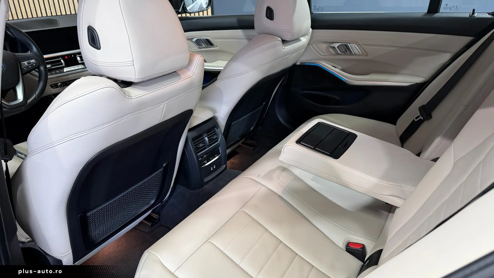 BMW 3er 330e Luxury