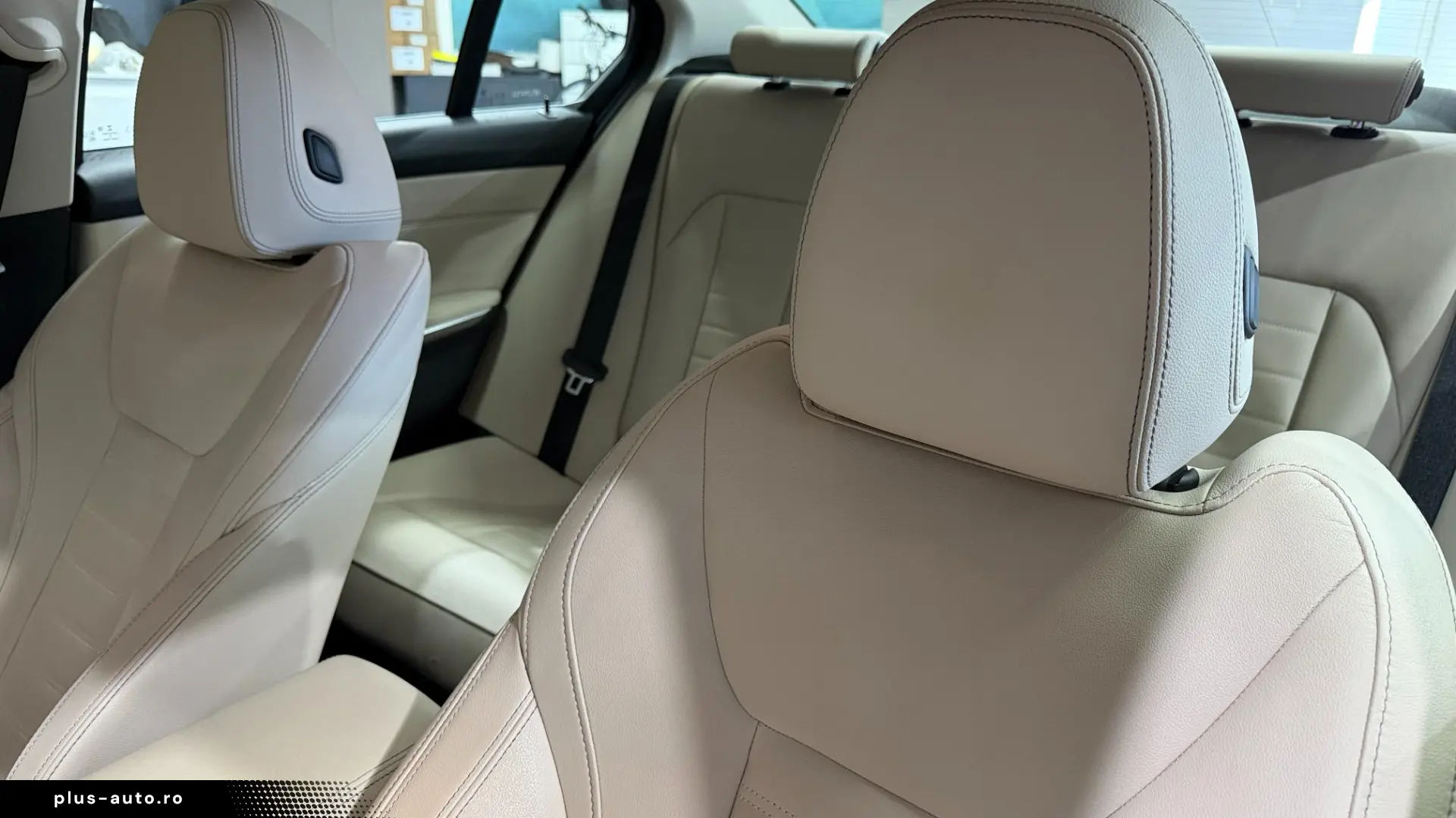 BMW 3er 330e Luxury