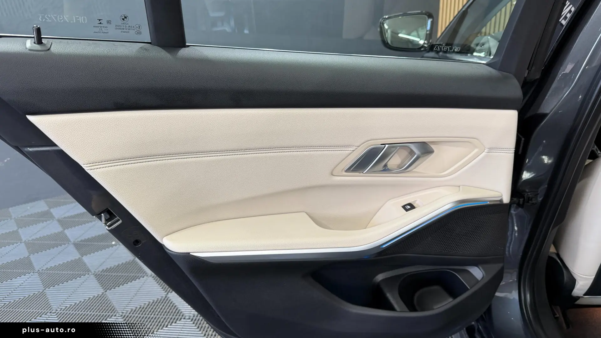 BMW 3er 330e Luxury
