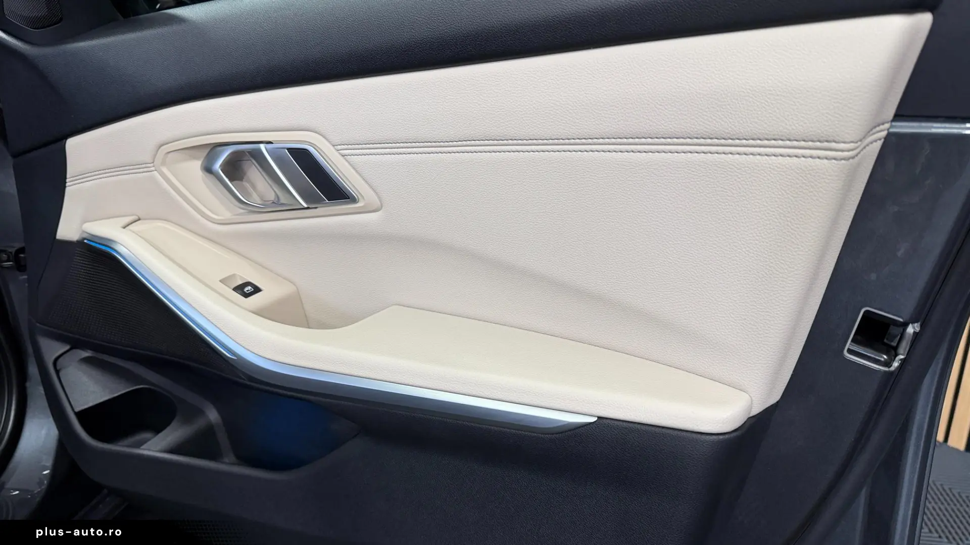 BMW 3er 330e Luxury