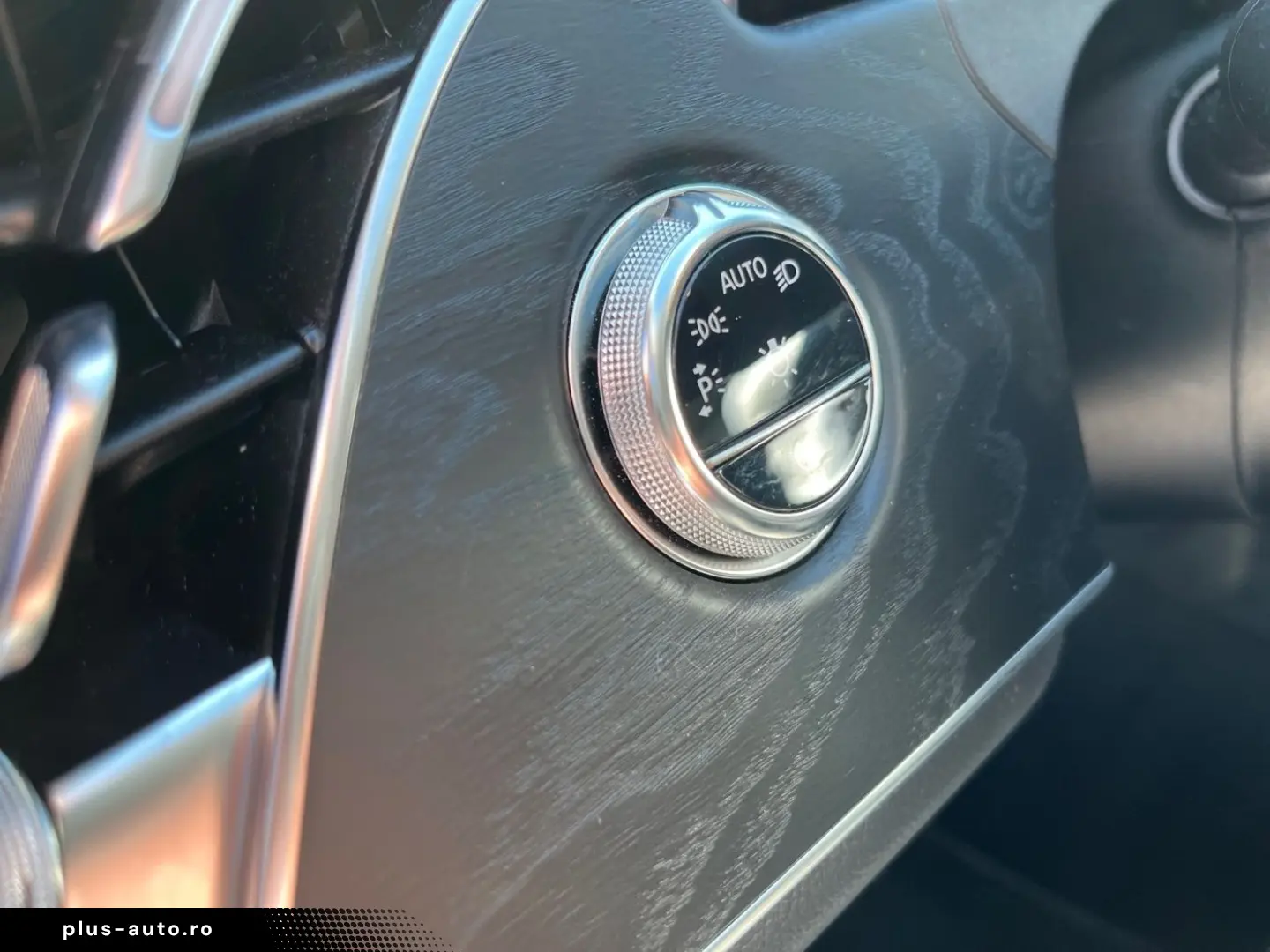MERCEDES-BENZ Clasa E în leasing operațional MOOV