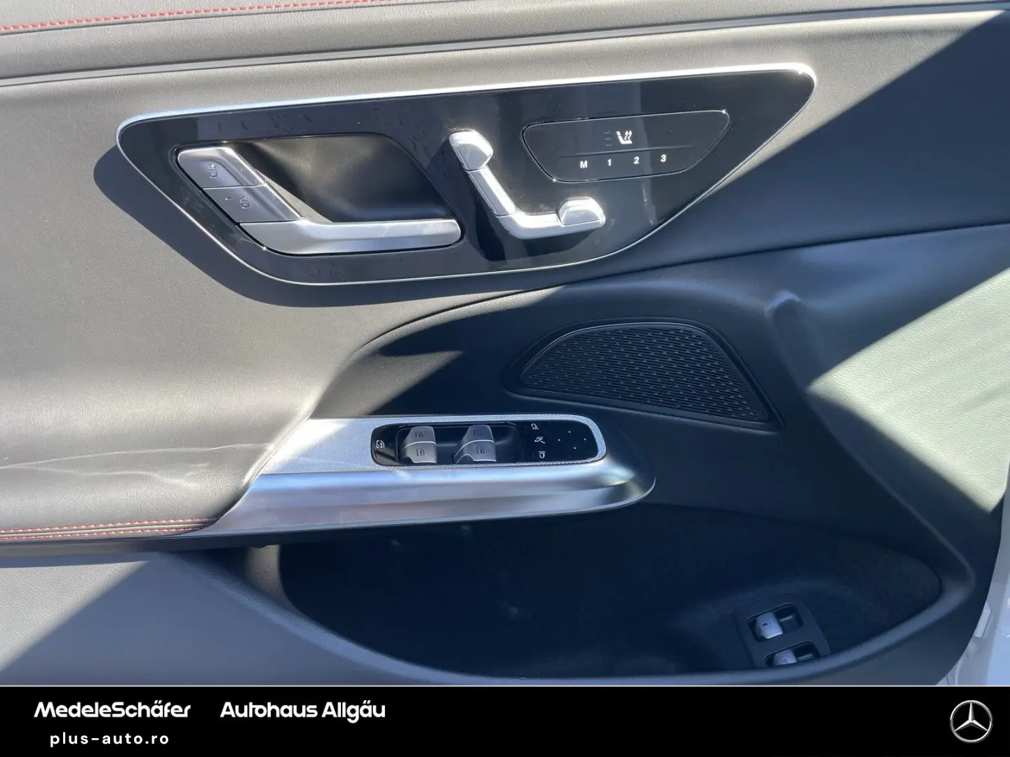 MERCEDES-BENZ E-Class 2025 — imagine 16