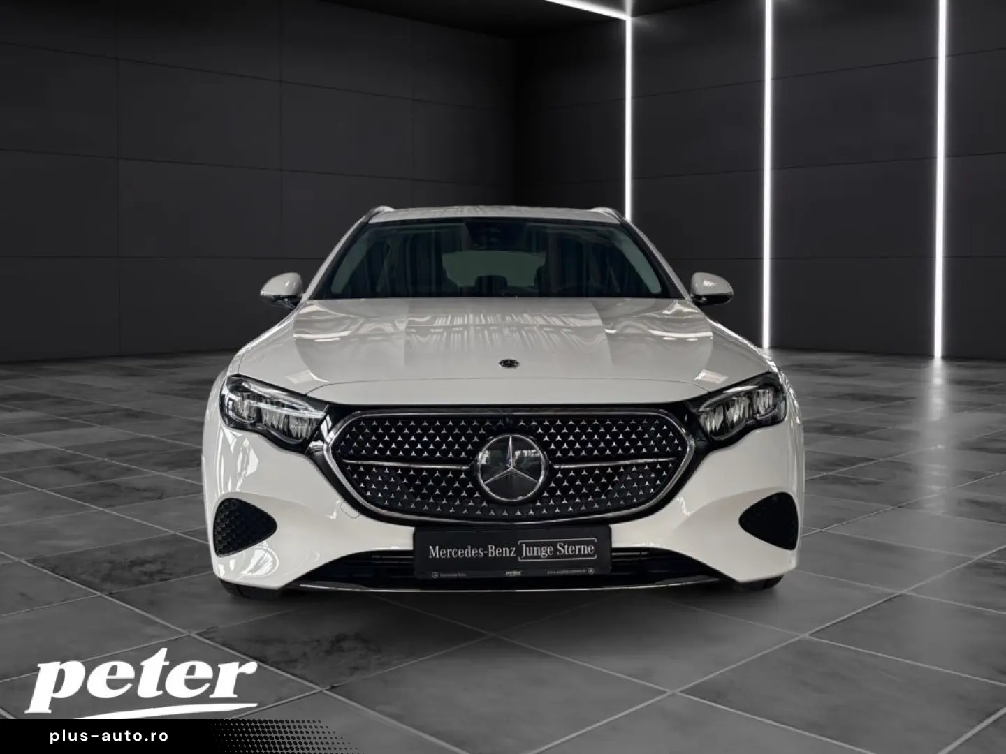 MERCEDES-BENZ Clasa E în leasing operațional MOOV