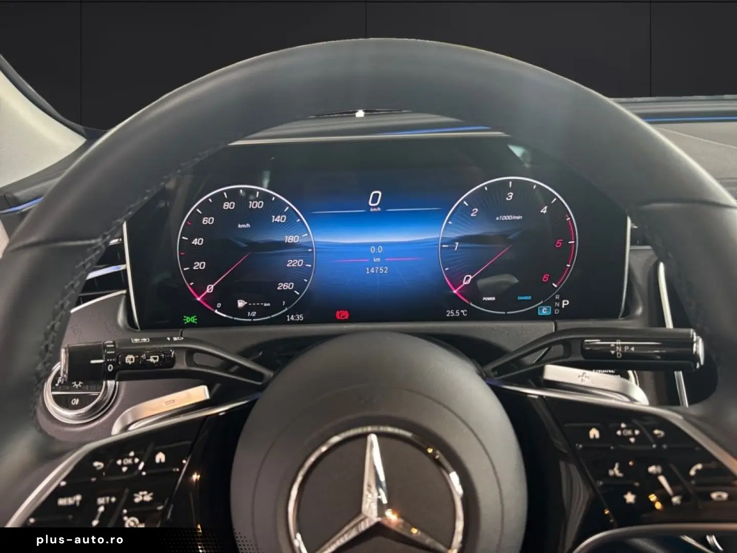 MERCEDES-BENZ Clasa E în leasing operațional MOOV