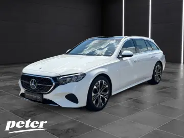 MERCEDES-BENZ E 220 d T Avantgarde Panorama-SD Distronic AHK