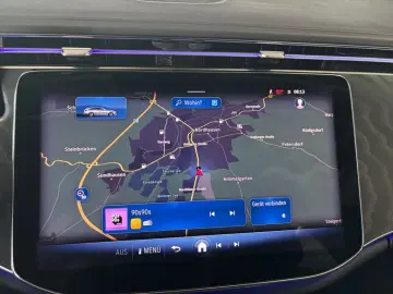 MERCEDES-BENZ E 220 d T Avantgarde Advanced LED Kamera AHK