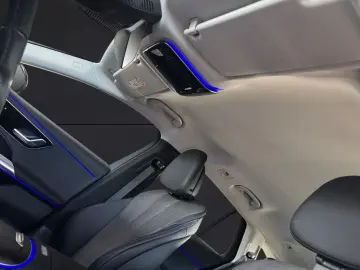 MERCEDES-BENZ E 220 d T Avantgarde Advanced LED Kamera AHK