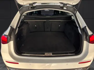 MERCEDES-BENZ E 220 d T Avantgarde Advanced LED Kamera AHK