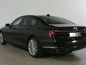 BMW 740 d xDr. Standh Massage ACC HuD