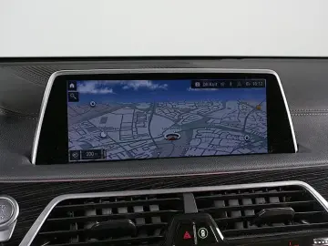 BMW 740 d xDr. Standh Massage ACC HuD