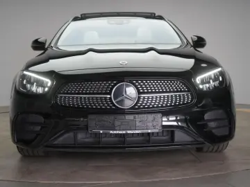 MERCEDES-BENZ E 300 e T 9G-Tronic AMG  Pano Burmester