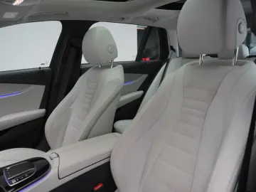 MERCEDES-BENZ E 300 e T 9G-Tronic AMG  Pano Burmester