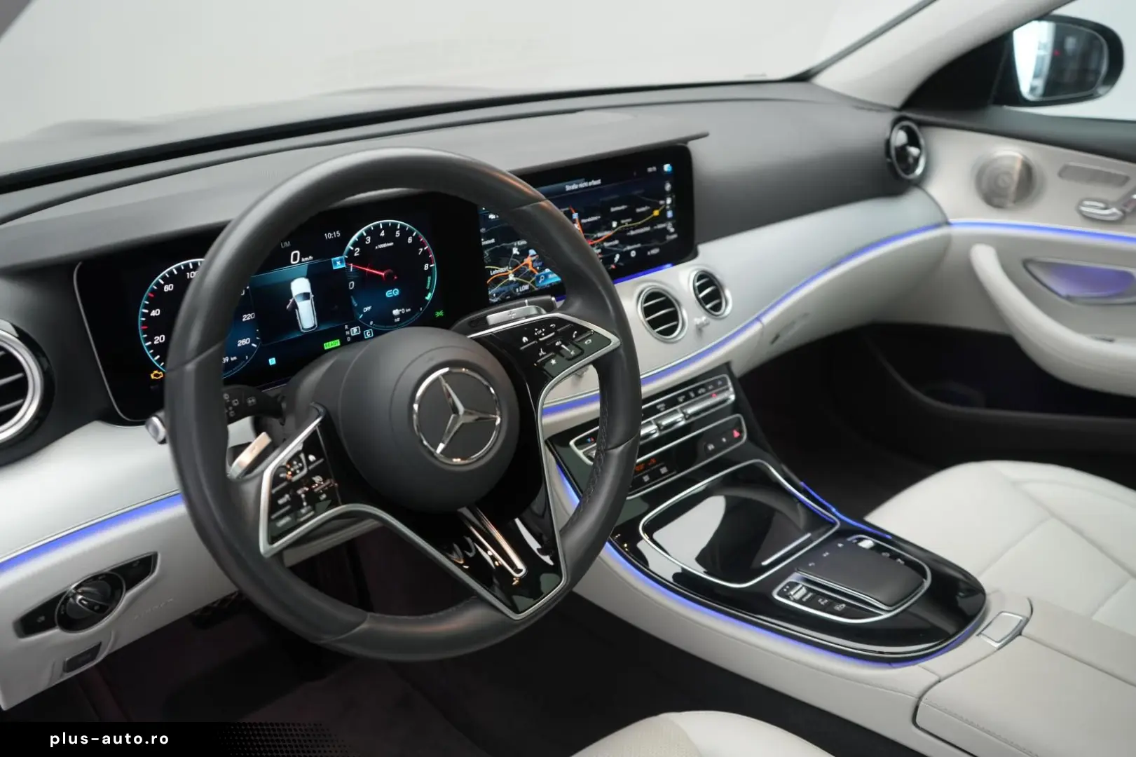 MERCEDES-BENZ E 300 e T 9G-Tronic AMG  Pano Burmester