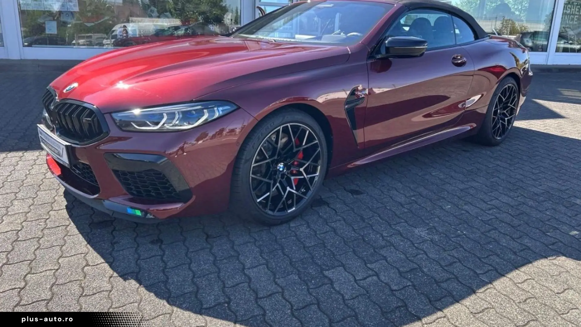 BMW M8 Competition Cabrio xDrive Laser TV Neck Heat