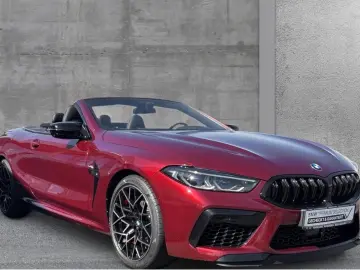 BMW M8 Competition Cabrio xDrive Laser TV Neck Heat