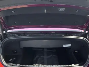 BMW M8 Competition Cabrio xDrive Laser TV Neck Heat