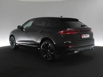 Audi Q8 50 TDI quattro competition plus