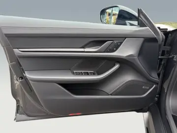 Porsche Taycan Black Edition