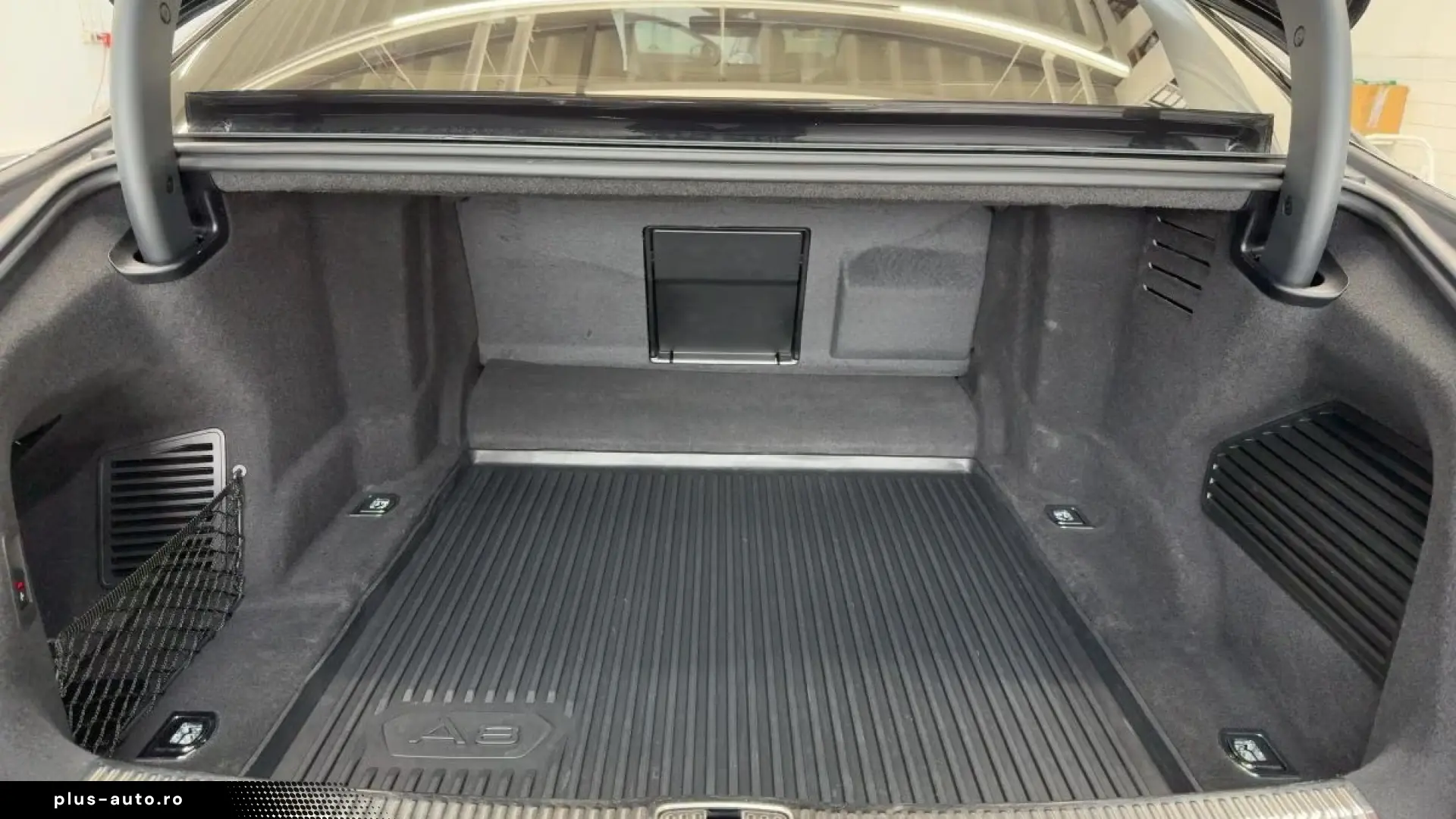 Audi A8 3.0 50 TDI Quattro S-Line AHK