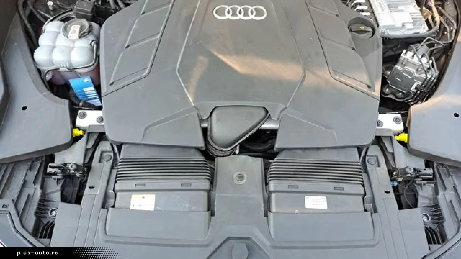 Audi Q8 55 TFSI quattro tiptr. S line PANO