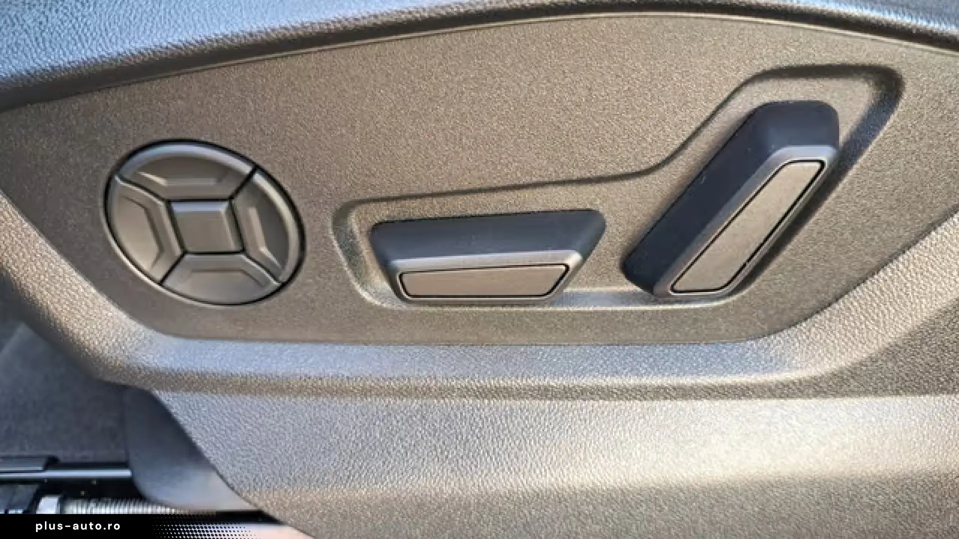 Audi Q8 55 TFSI quattro tiptr. S line PANO
