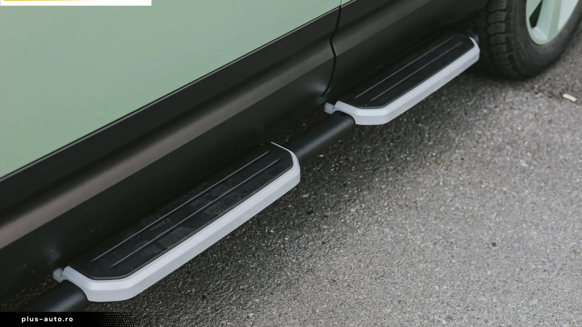 Land Rover Defender 75 EDITION