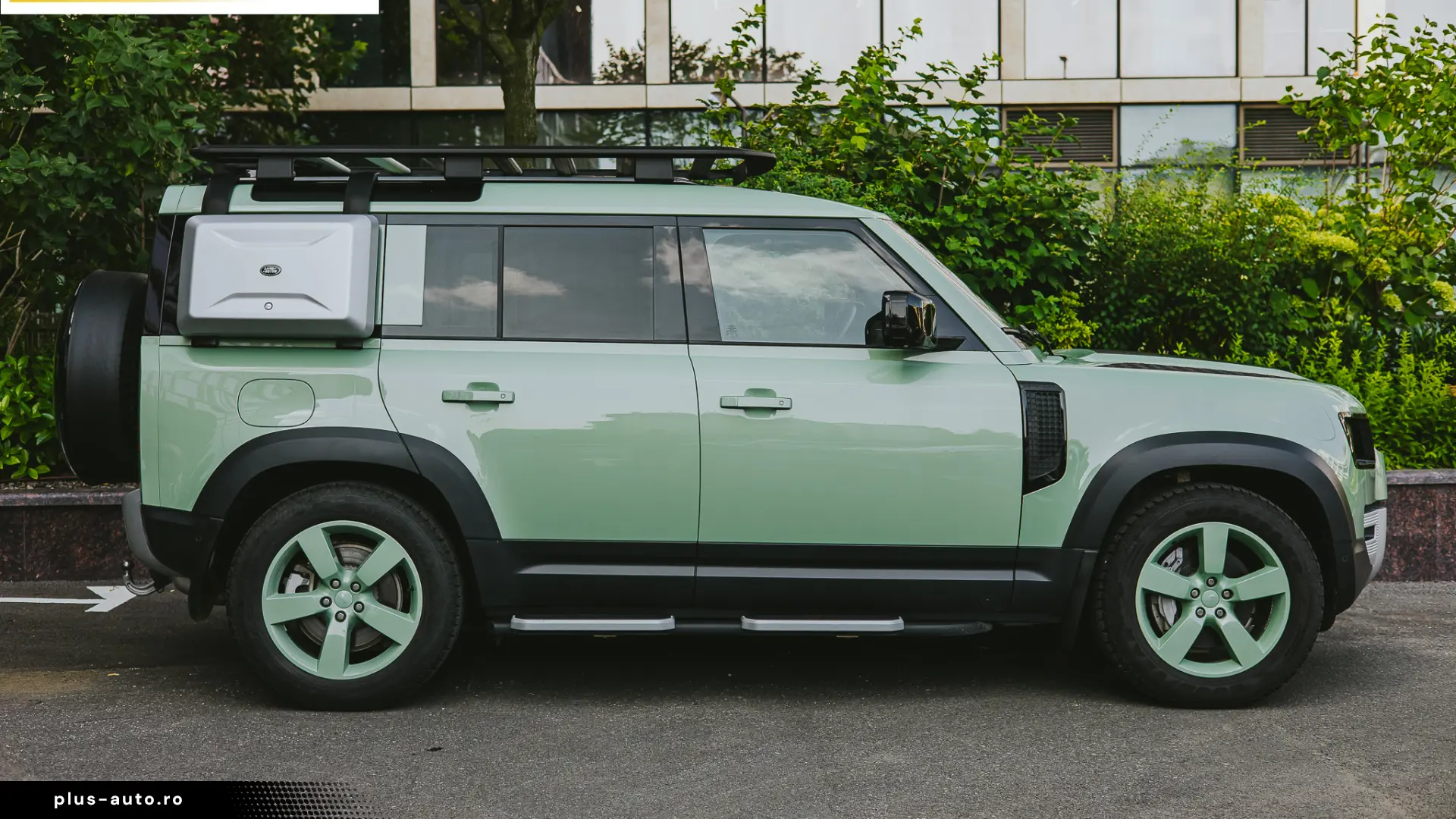 Land Rover Defender 75 EDITION