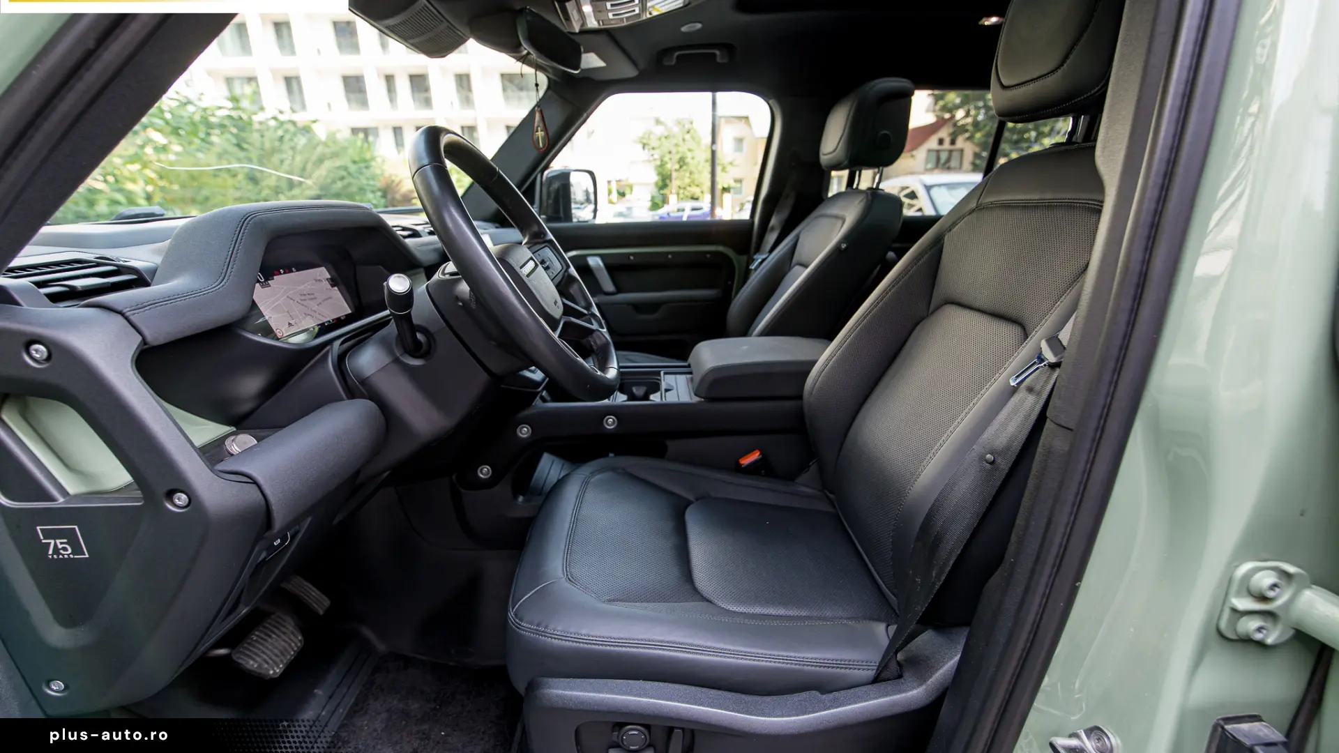 Land Rover Defender 75 EDITION