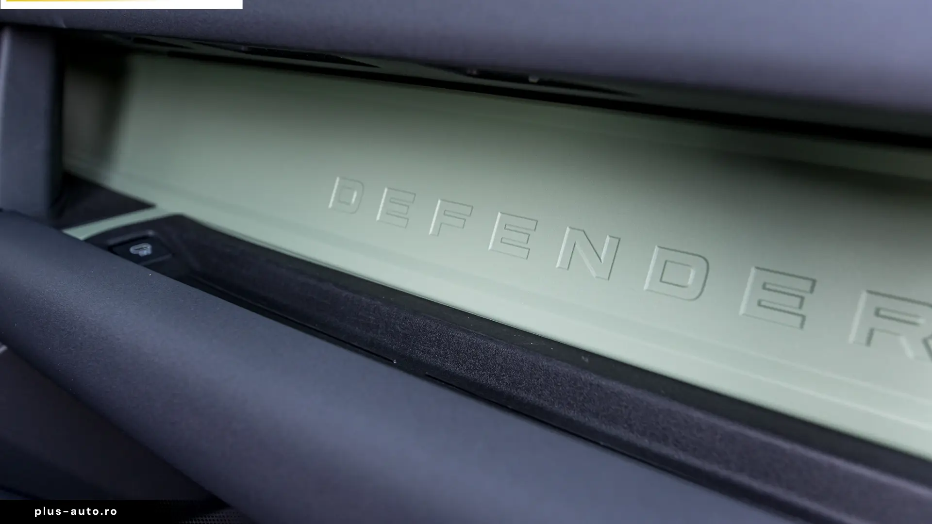 Land Rover Defender 75 EDITION