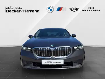 BMW 520i Limousine AHK Head-Up Pano
