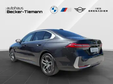 BMW 520i Limousine AHK Head-Up Pano