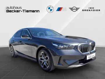 BMW 520i Limousine AHK Head-Up Pano