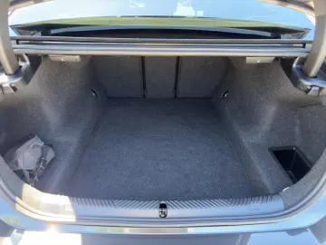 BMW 520i Limousine AHK Head-Up Pano