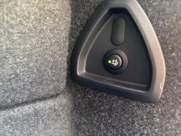 BMW 520i Limousine AHK Head-Up Pano