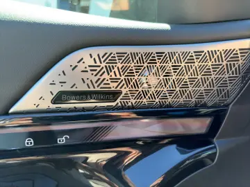 BMW 520i Limousine AHK Head-Up Pano