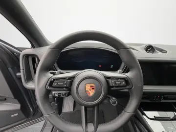 Porsche Cayenne Black Edition