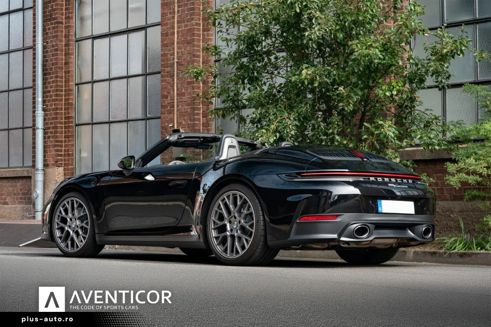 PORSCHE 911 în leasing operațional MOOV