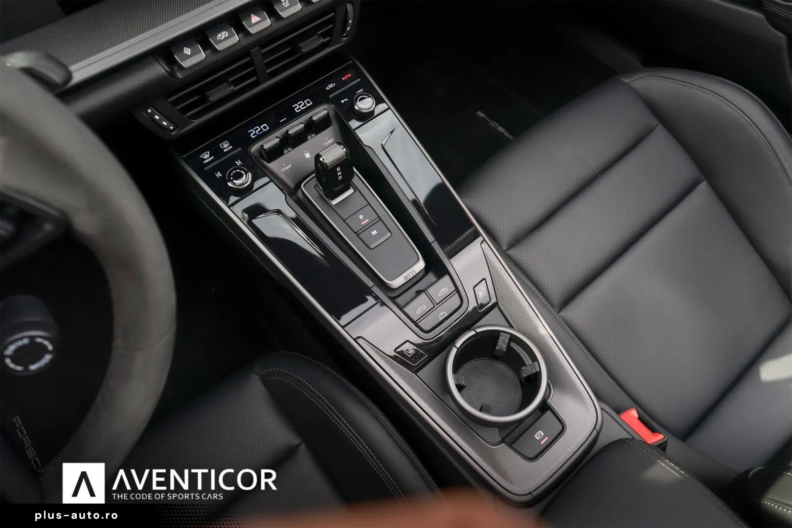 PORSCHE 911 în leasing operațional MOOV