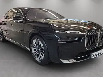 BMW 740 d xDrive Standheizung Massage