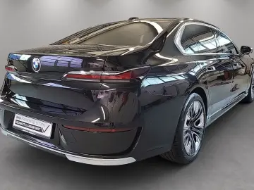 BMW 740 d xDrive Standheizung Massage