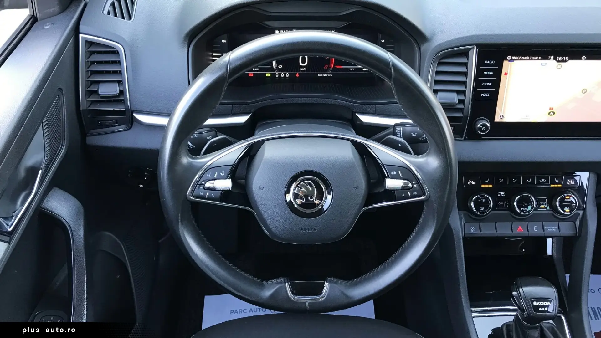 SKODA KAROQ 2.0 TDI 4x4 DSG Ambition