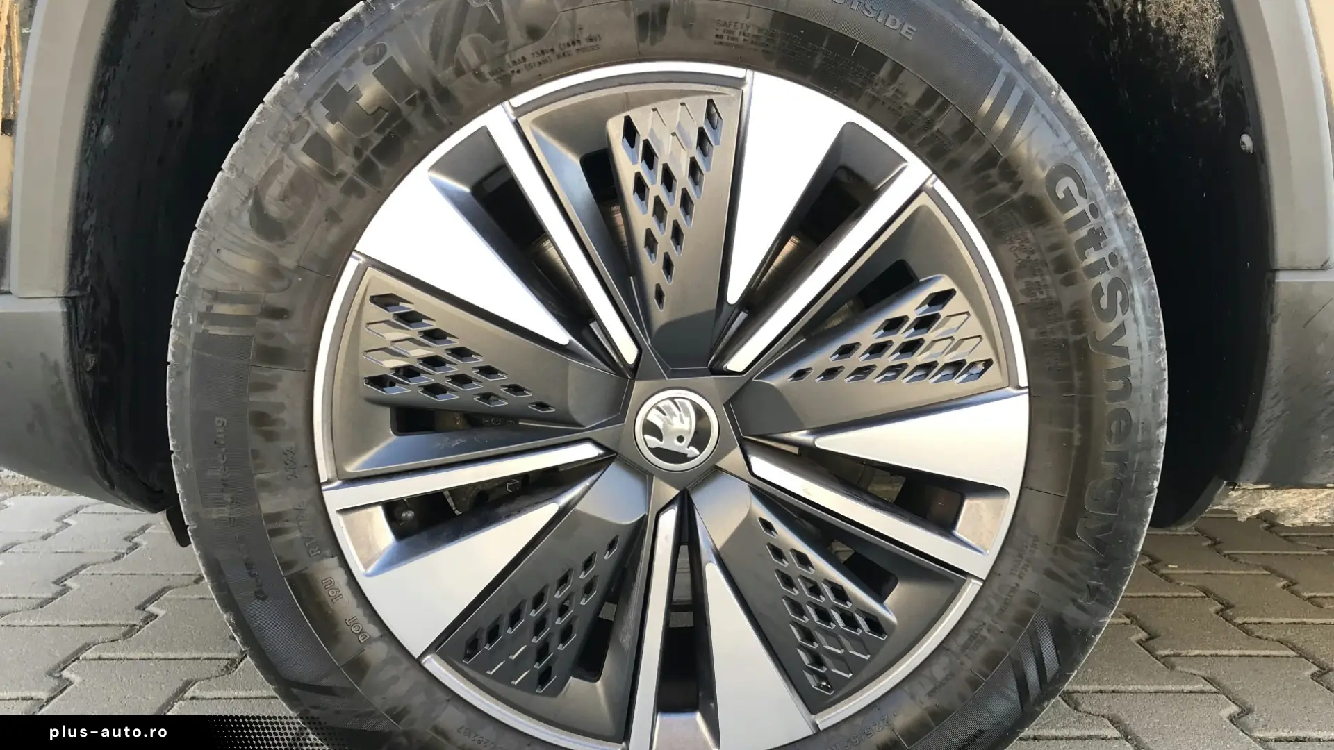 SKODA KAROQ 2.0 TDI 4x4 DSG Ambition